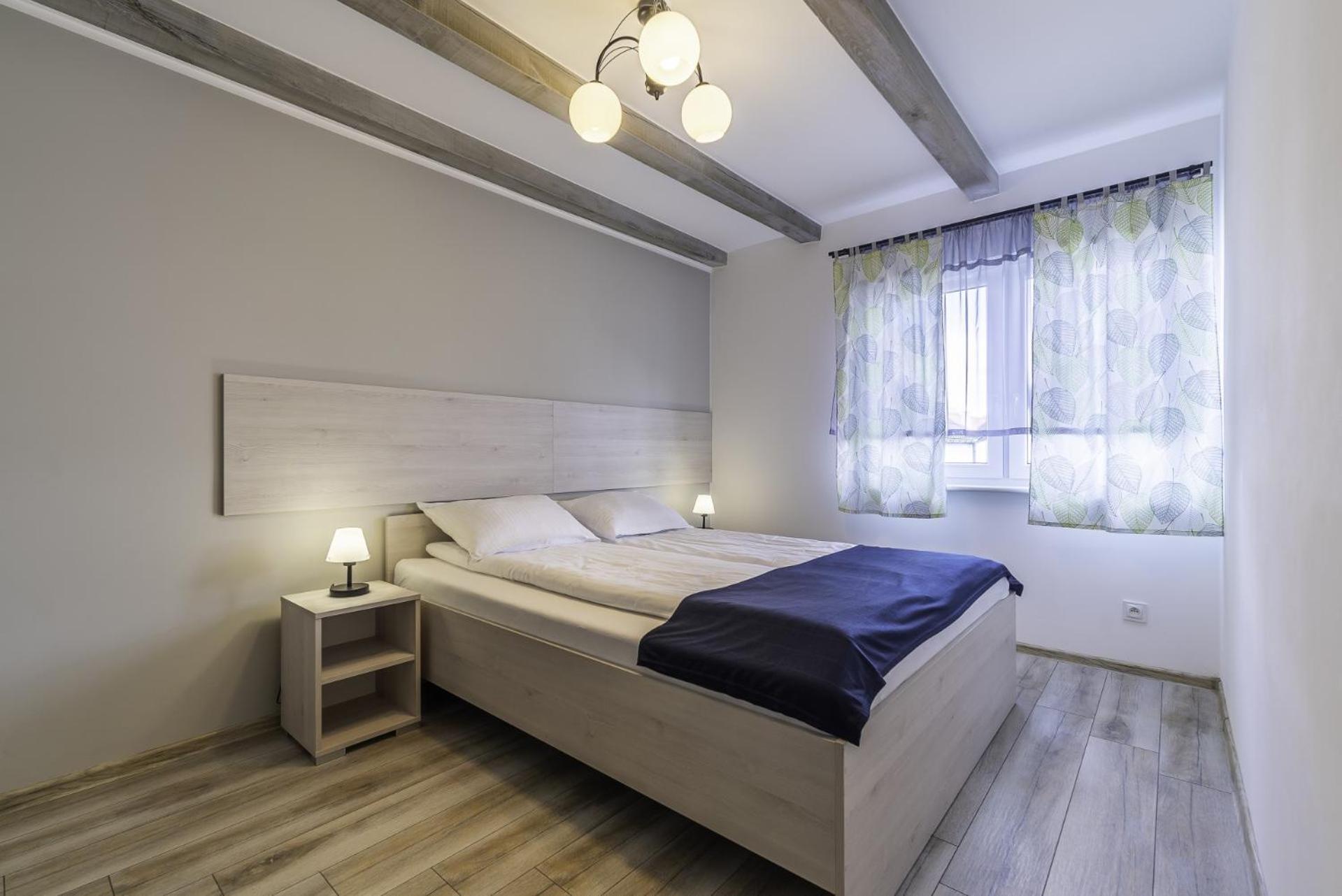 Frajda Domki - Apartamenty 6-Osobowe - Salon I Dwie Sypialnie Oraz Studia 4-Osobowe - Pokoj Z Aneksem Kuchennym Реваль Екстер'єр фото