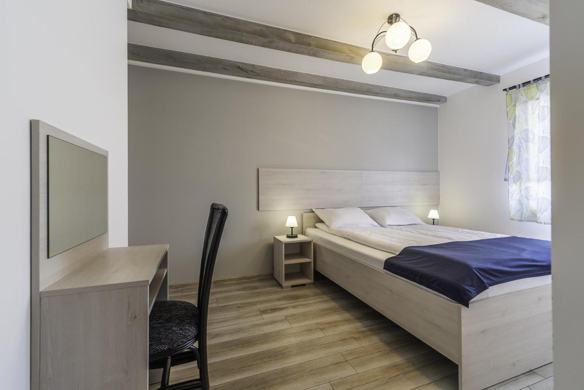 Frajda Domki - Apartamenty 6-Osobowe - Salon I Dwie Sypialnie Oraz Studia 4-Osobowe - Pokoj Z Aneksem Kuchennym Реваль Екстер'єр фото